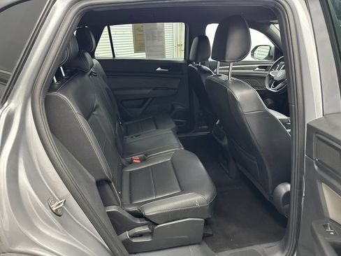 Used 2023 Volkswagen Atlas Cross Sport SE FWD image 16