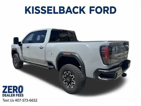 Used 2024 GMC Sierra 2500 AT4X AWD/4WD image 7