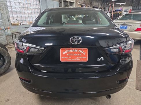 Used 2018 Toyota Yaris iA FWD image 4