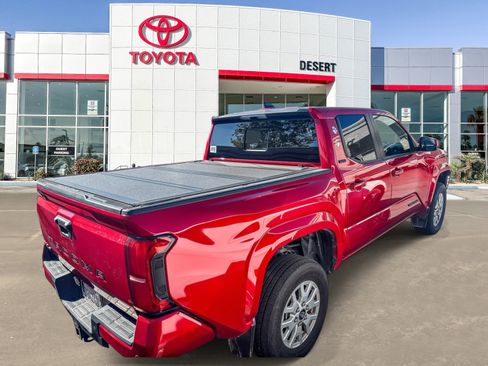 Used 2024 Toyota Tacoma SR5 AWD/4WD image 6