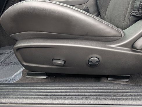 Used 2023 Dodge Challenger R/T Scat Pack image 21