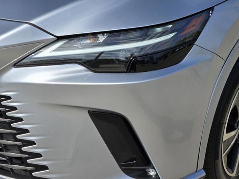 Used 2023 Lexus RX 350 FWD w/ Cold Area Package image 12