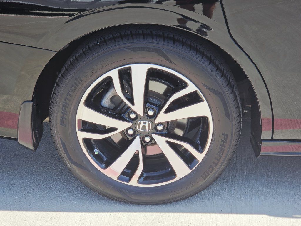 Certified 2019 Honda Odyssey Elite image 12