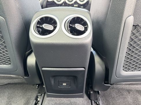 Used 2026 Mercedes-Benz CLA 250 image 9