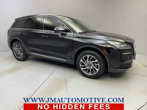 Used 2022 Lincoln Corsair AWD w/ Equipment Group 101A image 7