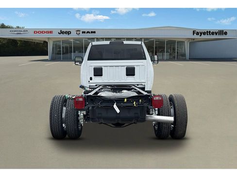 New 2026 RAM 4500 Tradesman w/ Chrome Appearance Group image 4