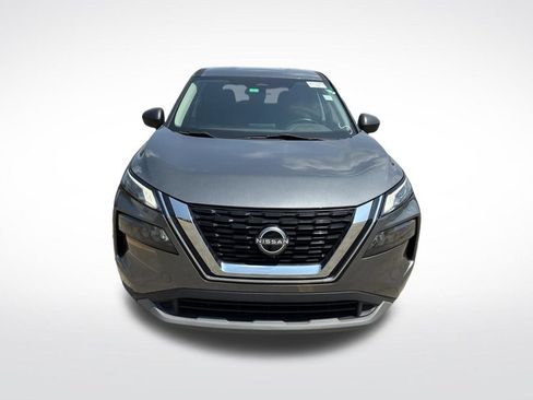Used 2023 Nissan Rogue S AWD/4WD image 2