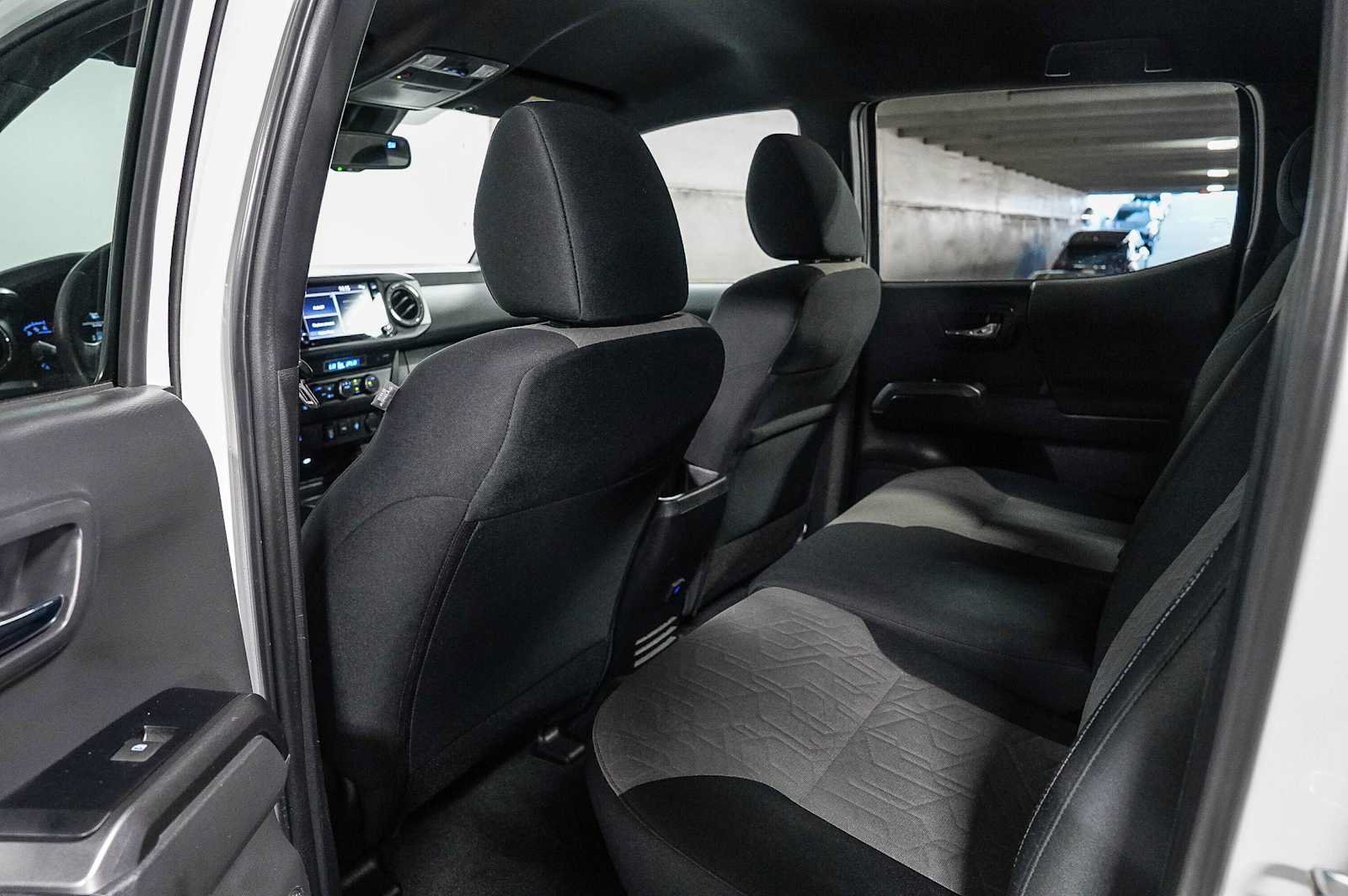 Certified 2023 Toyota Tacoma TRD Sport AWD/4WD image 18