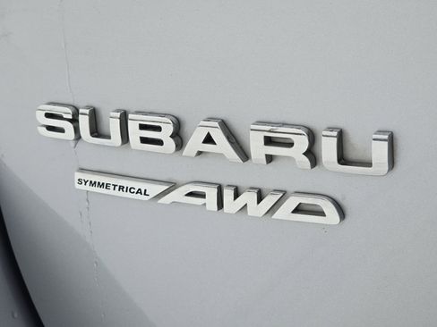 Used 2022 Subaru Forester Limited image 12