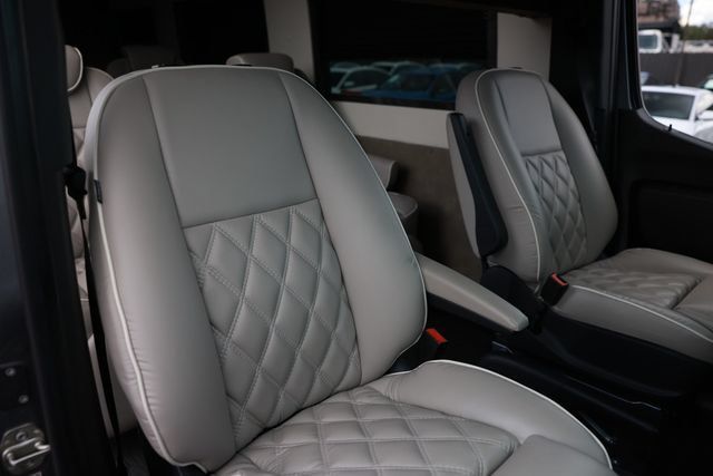 Used 2020 Mercedes-Benz Sprinter 2500 image 16