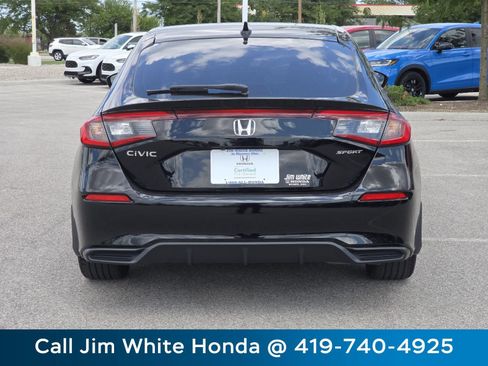 Certified 2024 Honda Civic Sport image 12