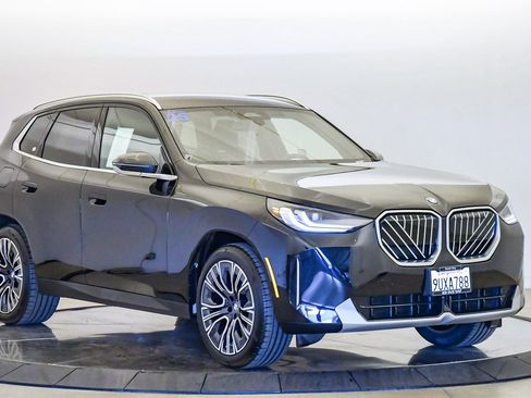 Used 2025 BMW X3 xDrive30i image 5