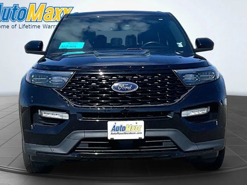 Used 2022 Ford Explorer ST-Line AWD/4WD image 2