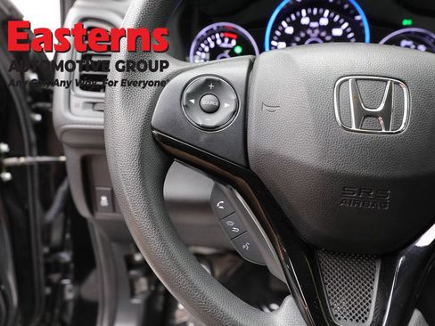Used 2021 Honda HR-V LX image 14