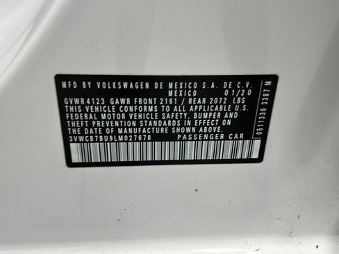 Used 2020 Volkswagen Jetta R-Line w/ R-Line Cold Weather Package image 27