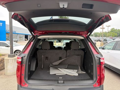 Certified 2020 Chevrolet Traverse LT FWD image 15