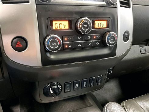 Used 2020 Nissan Frontier PRO-4X AWD/4WD image 26