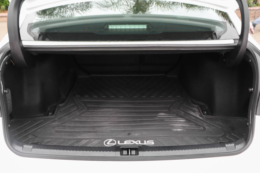 Used 2024 Lexus IS 300 F Sport w/ Accessory Package 2 RWD image 8
