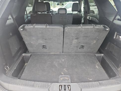Used 2022 Ford Explorer ST w/ Equipment Group 401A AWD/4WD image 8