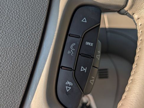 Used 2016 Buick Enclave Leather FWD image 28