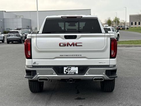 Used 2024 GMC Sierra 1500 SLT w/ SLT Premium Plus Package AWD/4WD image 25