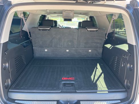 Used 2016 GMC Yukon XL Denali w/ Open Road Package AWD/4WD image 20