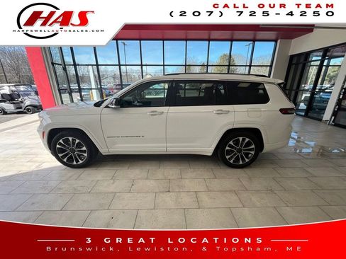 Used 2021 Jeep Grand Cherokee L Overland w/ Luxury Tech Group IV image 2