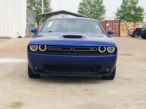 Used 2020 Dodge Challenger GT w/ Driver Convenience Group RWD image 2