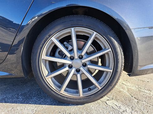 Used 2018 Audi A6 2.0T Premium w/ Cold Weather Package image 7