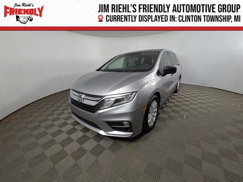 Used 2018 Honda Odyssey LX image 2