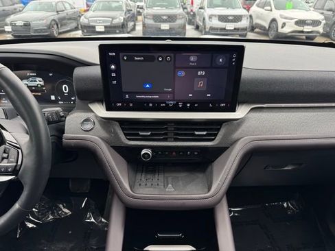 Certified 2025 Ford Explorer Platinum w/ Ultimate Package image 2