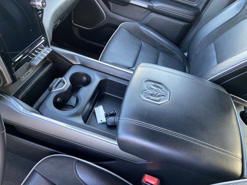 Used 2023 RAM 1500 Laramie image 24
