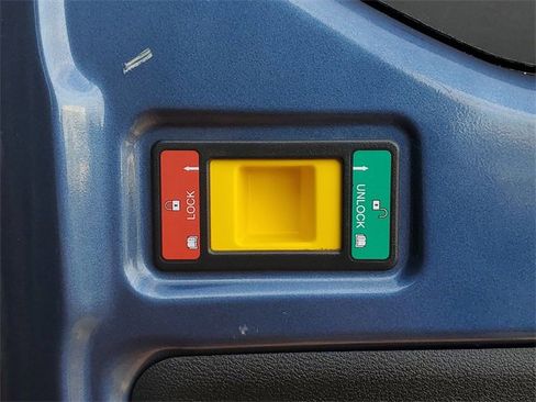 Certified 2023 Ford Transit 350 Medium Roof image 8