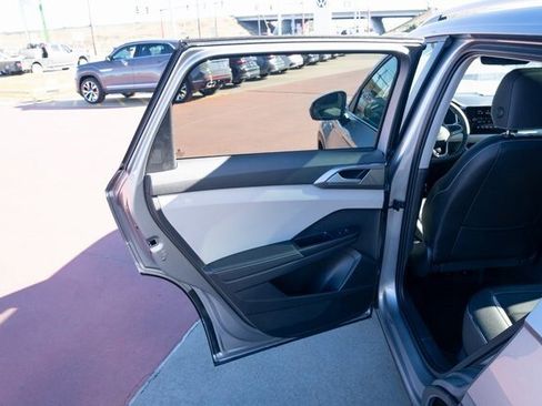 New 2026 Volkswagen Taos SEL AWD/4WD image 12