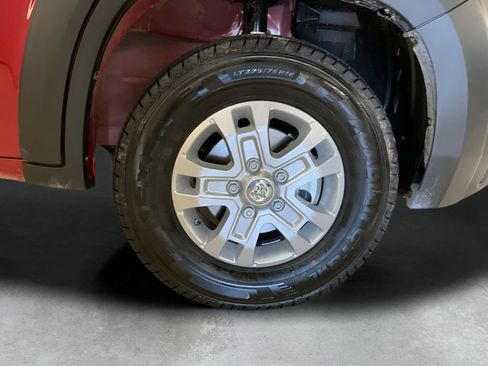 Used 2025 RAM ProMaster 1500 w/ Quick Order Package 22G SLT FWD image 17