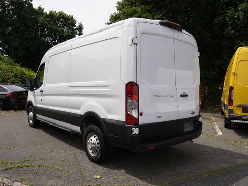 Used 2023 Ford Transit 250 Medium Roof AWD image 5