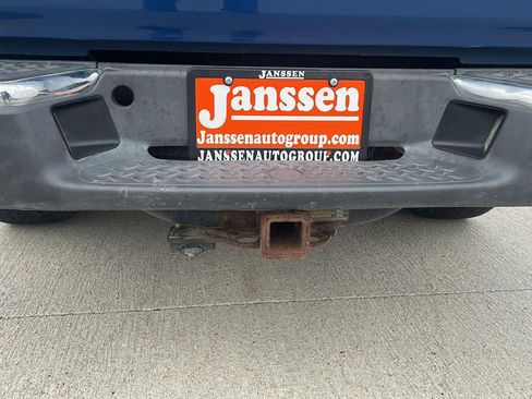 Used 2005 Chevrolet Colorado LS image 6