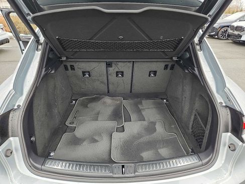 Used 2020 Porsche Macan image 28