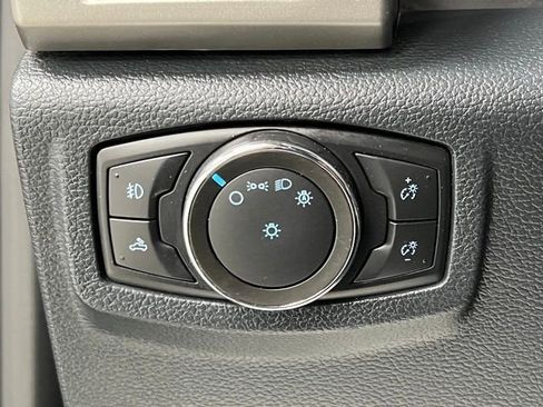 Used 2022 Ford F350 Lariat w/ Tremor Off-Road Package AWD/4WD image 29