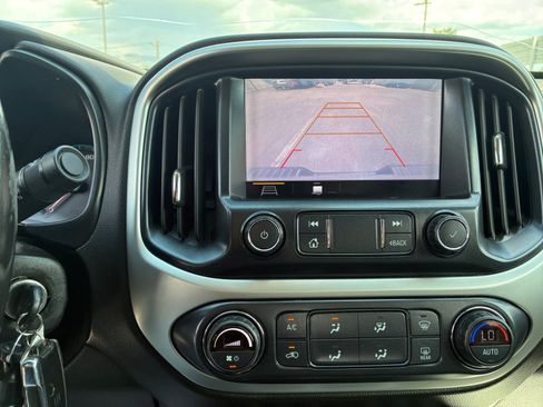 Used 2019 Chevrolet Colorado ZR2 AWD/4WD image 19