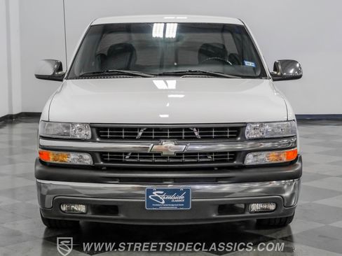 Used 2000 Chevrolet Silverado 1500 LS image 16