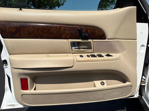 Used 2008 Mercury Grand Marquis GS RWD image 16