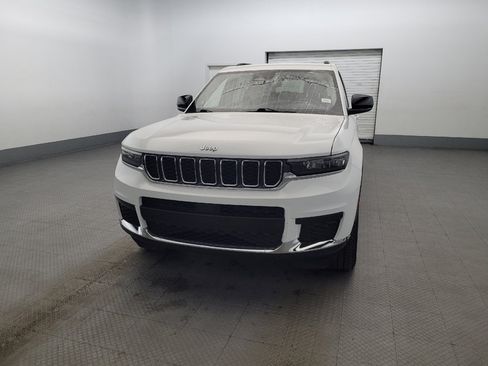 Used 2022 Jeep Grand Cherokee L Laredo w/ Luxury Tech Group I AWD/4WD image 15