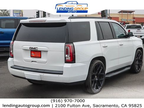 Used 2017 GMC Yukon SLE w/ Convenience Package image 6
