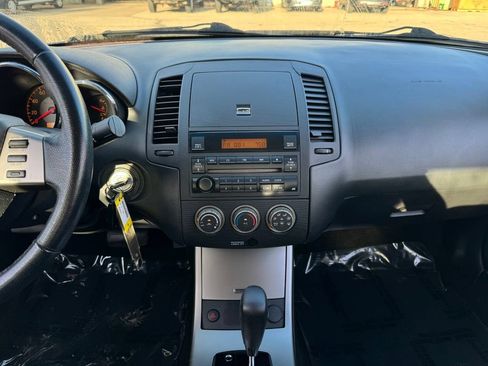 Used 2006 Nissan Altima 2.5 S w/ (P01) Special Edition Pkg FWD image 2