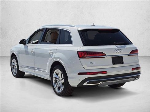 Used 2024 Audi Q7 2.0T Premium w/ Convenience Package AWD/4WD image 7