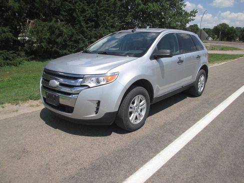 Used 2012 Ford Edge SE FWD image 9
