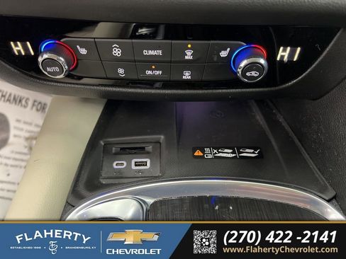 Used 2023 Buick Enclave Essence w/ Experience Buick Package image 30