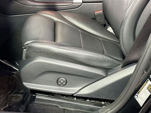 Used 2022 Mercedes-Benz GLC 300 4MATIC image 14