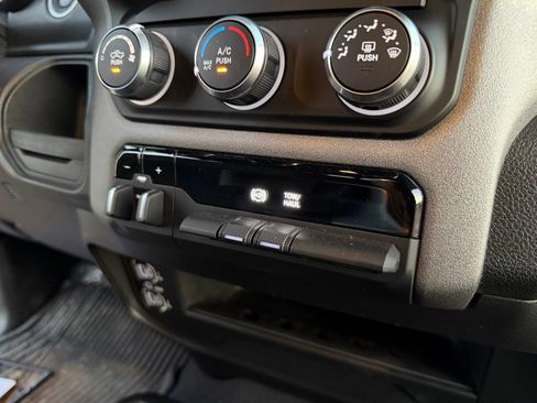 Used 2021 RAM 3500 Tradesman AWD/4WD image 37